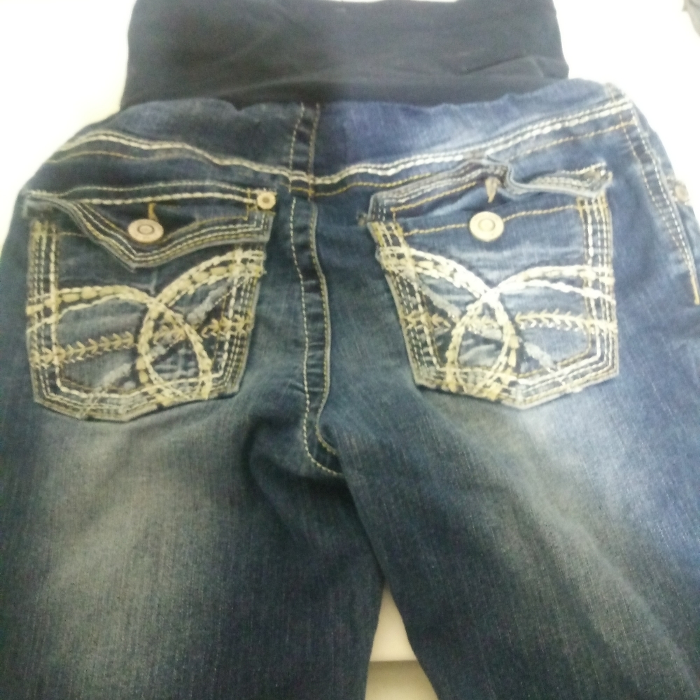 XS Wallflower Maternity Jeans
